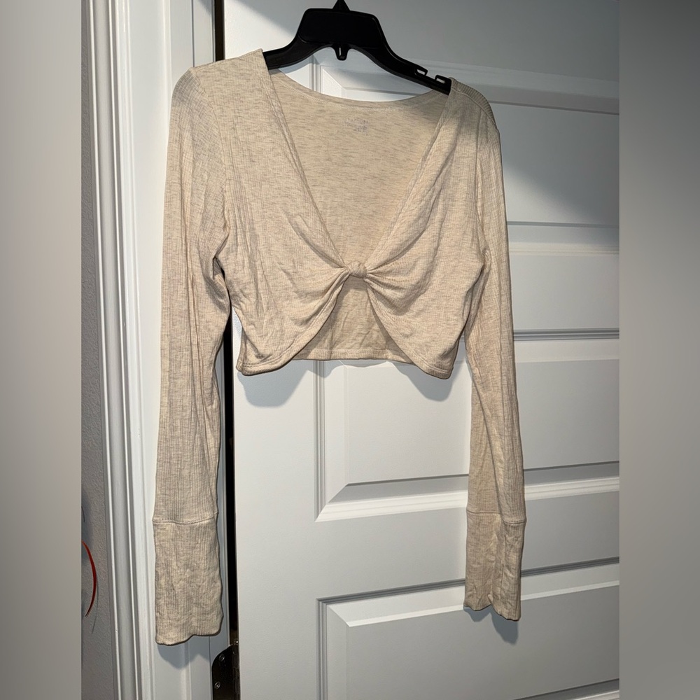 OFFLINE by Aerie Thumbs up Bow Crop Top L